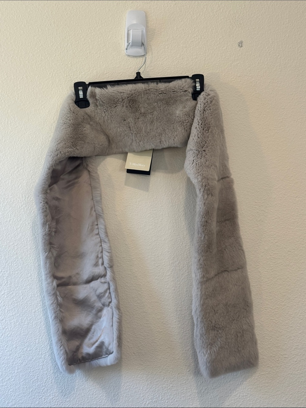 MaxMara Light Gray Real Rabbit Fur Wrap Scarf